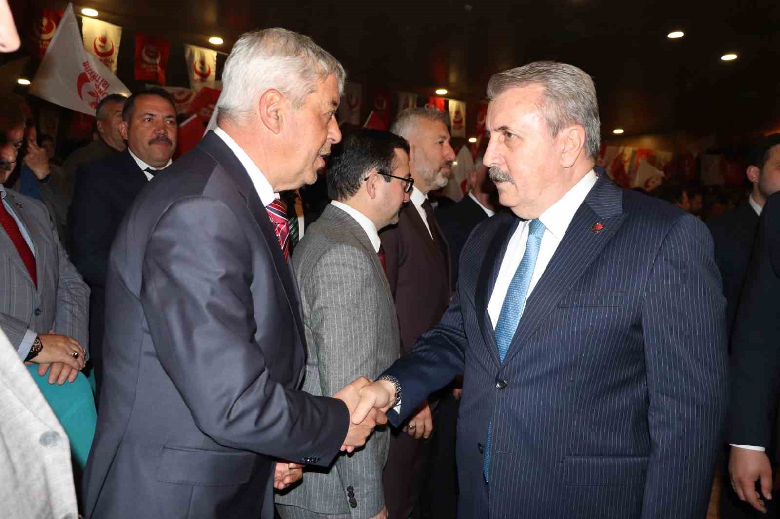 BBP Genel Başkanı Destici: "B&ouml;yle giderse, n&uuml;fusumuz 50 milyonun altına d&uuml;şer"
