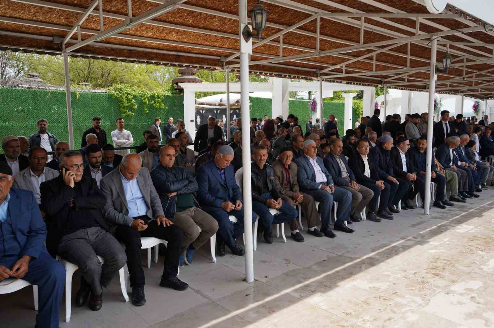 Diyarbakır&rsquo;da hafızlar i&ccedil;in icazet t&ouml;reni
