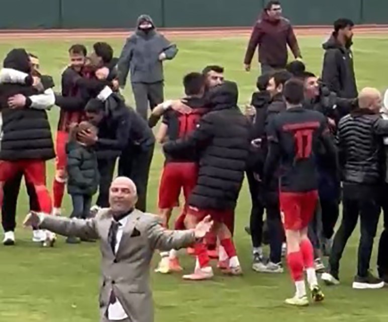 TKİ Tavşanlı Linyitspor ve Tepecikspor 3. Lig yolunda
