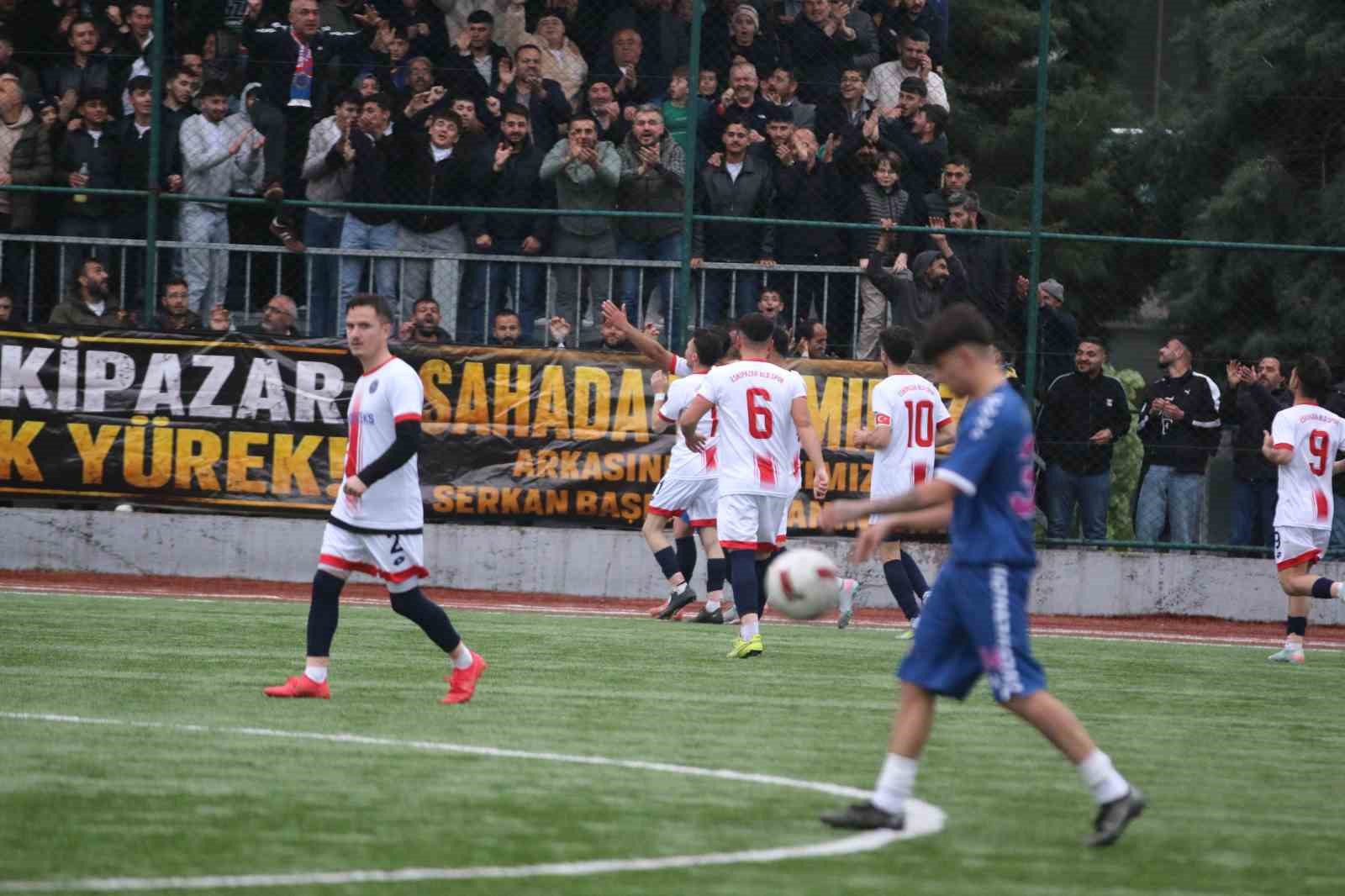 Karabük amatör futbol liginde play-off yarı final maçları tamamlandı