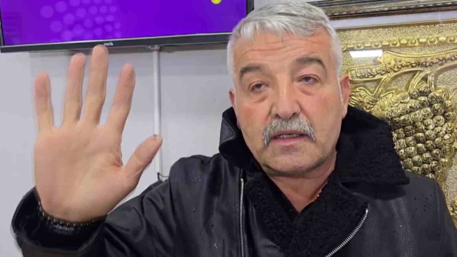 Ara&ccedil;ları yavaşlatmak isterken feci kazayı saniye saniye g&ouml;r&uuml;nt&uuml;ledi
