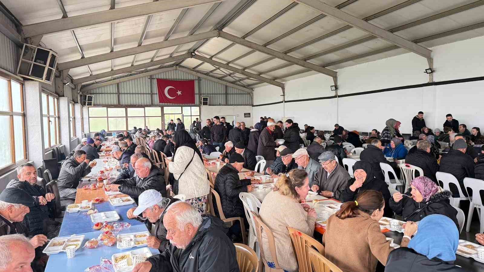 Yenice&rsquo;de &Ccedil;al k&ouml;y&uuml; hayrı yapıldı
