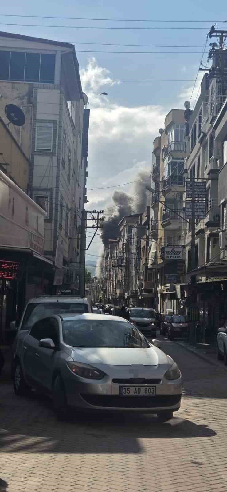 Manisa&rsquo;da yaşlı adam yangında hayatını kaybetti
