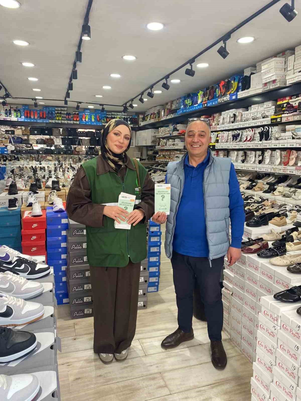 Yeşilay Kars&rsquo;tan esnafa ziyaret: Bağımlılıkla m&uuml;cadelede farkındalık artıyor
