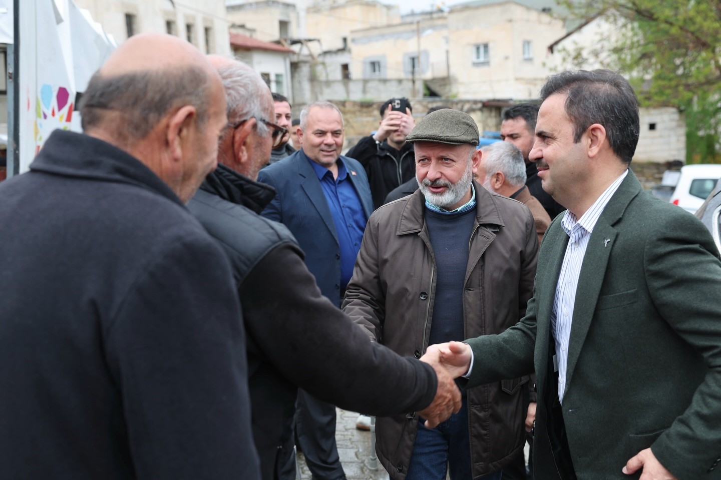 Başkan &Ccedil;olakbayrakdar: "Topraklarımız rahmetle doydu, hasadımız bereketli olsun"
