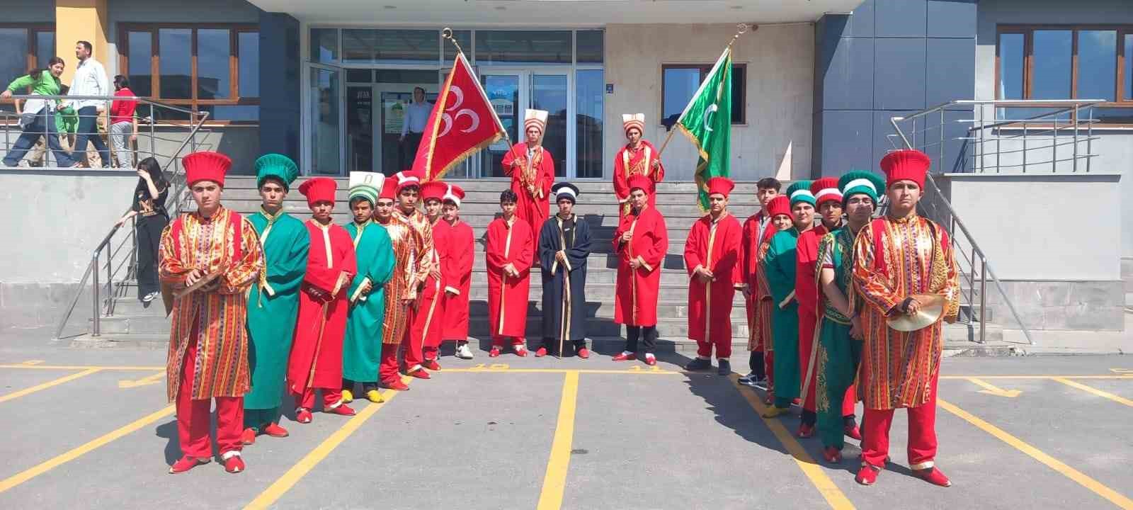 60 yıllık İmam Hatip Okulu, yeniden mehter takımı kurdu
