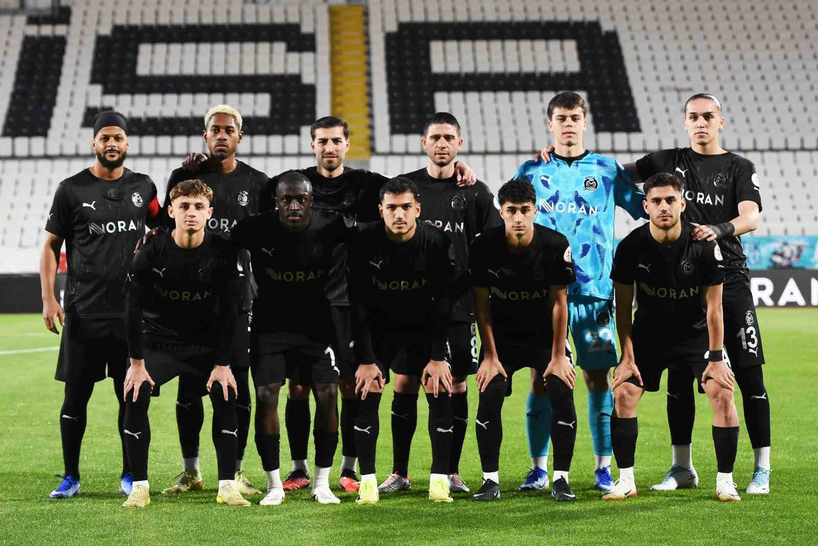 Manisa FK&rsquo;dan dalgalı sezon
