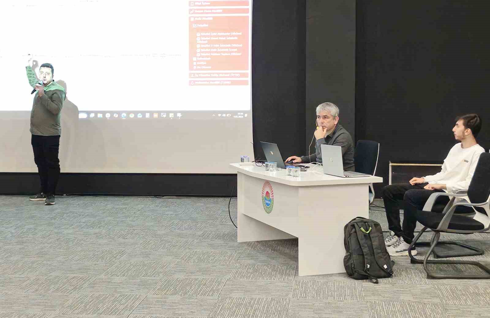 İlkadım&rsquo;da dijital altyapı g&uuml;&ccedil;leniyor
