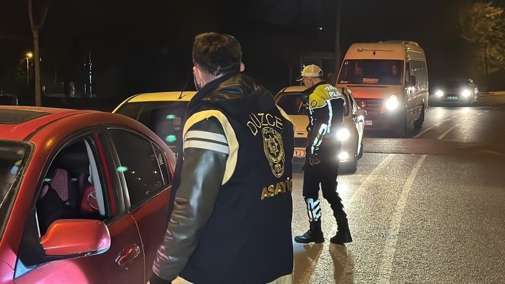 Düzce’de aranan 61 şahıs yakalandı 19 kişi tutuklandı