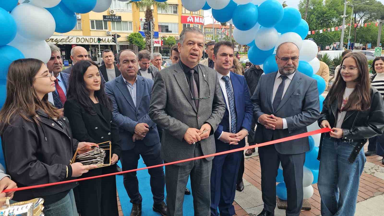 Fen Lisesi &ouml;ğrencilerinden sanata dokunan etkinlik
