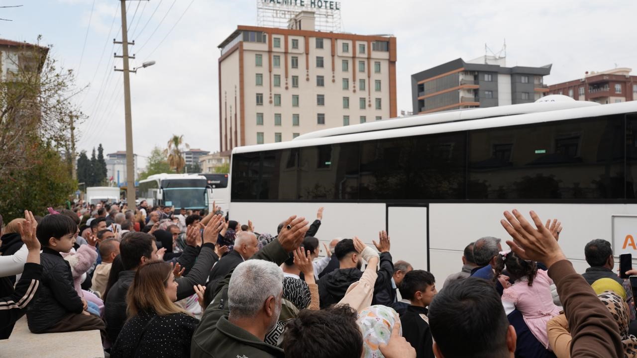 Gaziantep&rsquo;te hacı adayları dualarla kutsal topraklara uğurlandı
