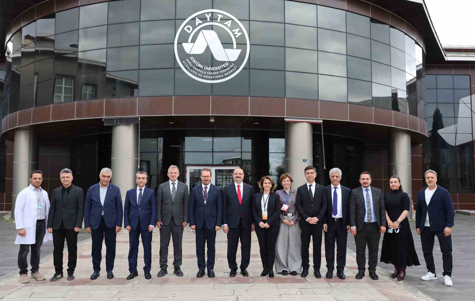 Sağlıkta stratejik iş birliği: Bakan Yardımcısı Birinci&rsquo;den Atat&uuml;rk &Uuml;niversitesine ziyaret
