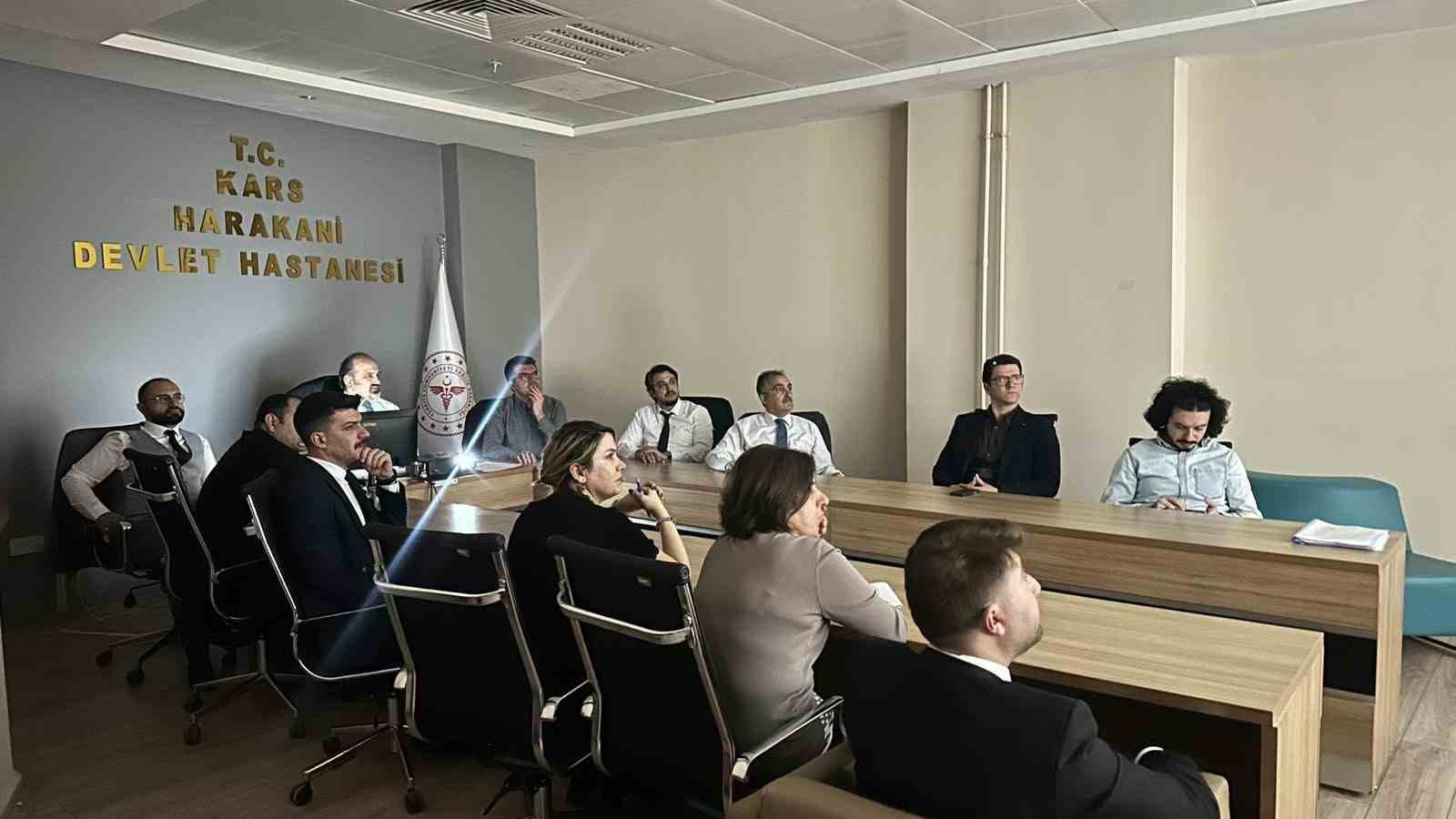 Kars&rsquo;ta sağlık hizmetleri değerlendirildi: 2026 hedefleri masaya yatırıldı
