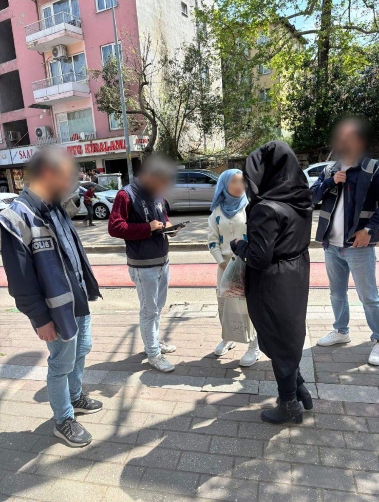 Bursa&rsquo;da d&uuml;zensiz g&ouml;&ccedil;le m&uuml;cadeleye sıkı denetim
