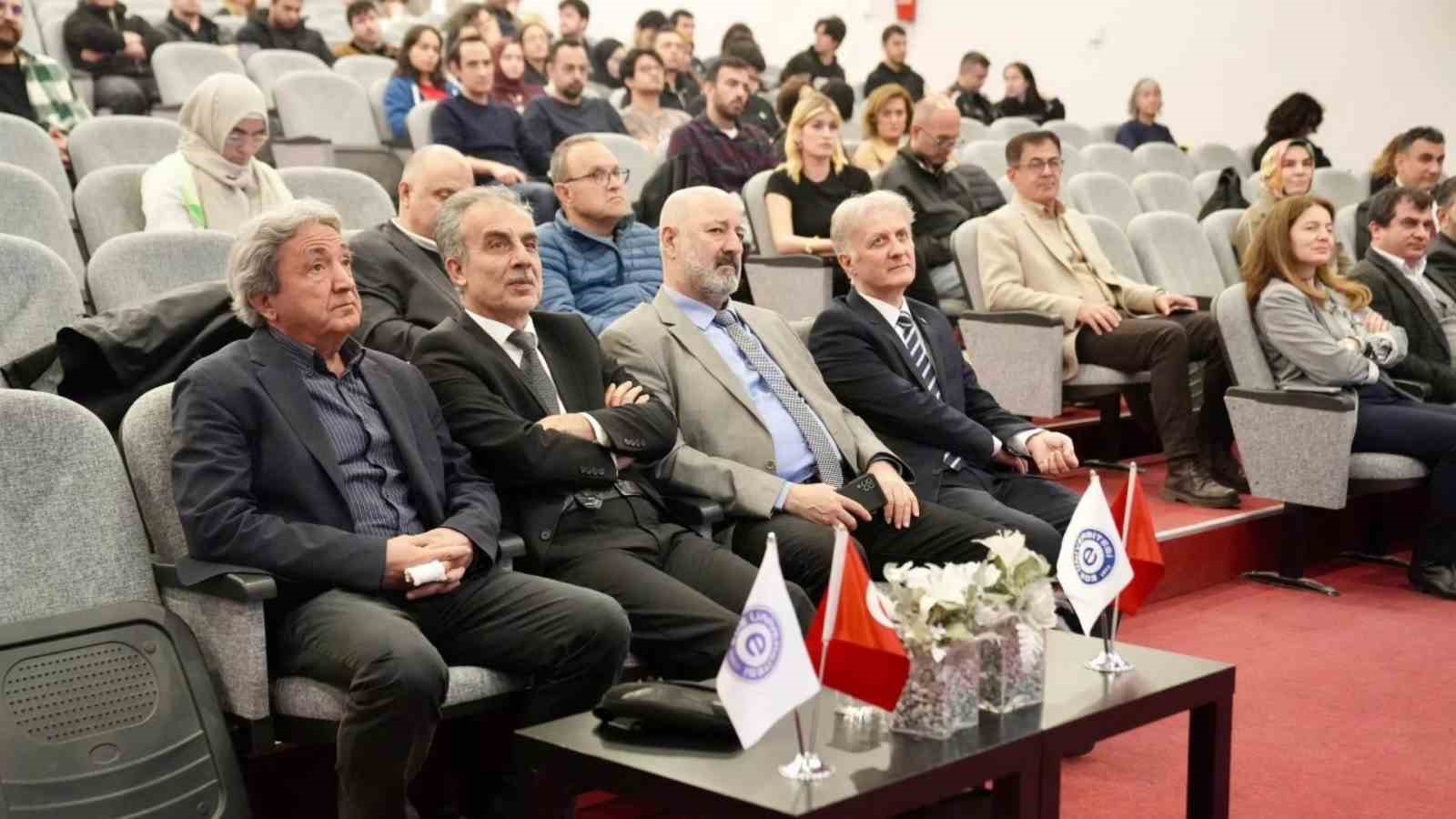 Prof. Dr. Arslan: "Veriyi kontrol eden d&uuml;nyayı kontrol eder"
