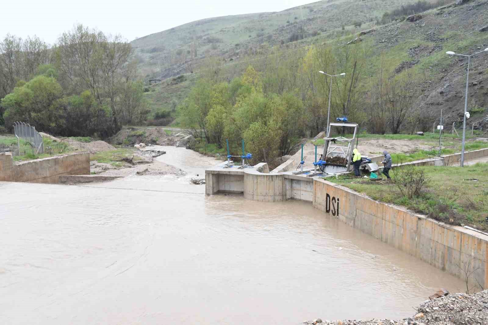 Yozgat&rsquo;ta yağışların bilan&ccedil;osunu Başkan Arslan a&ccedil;ıkladı
