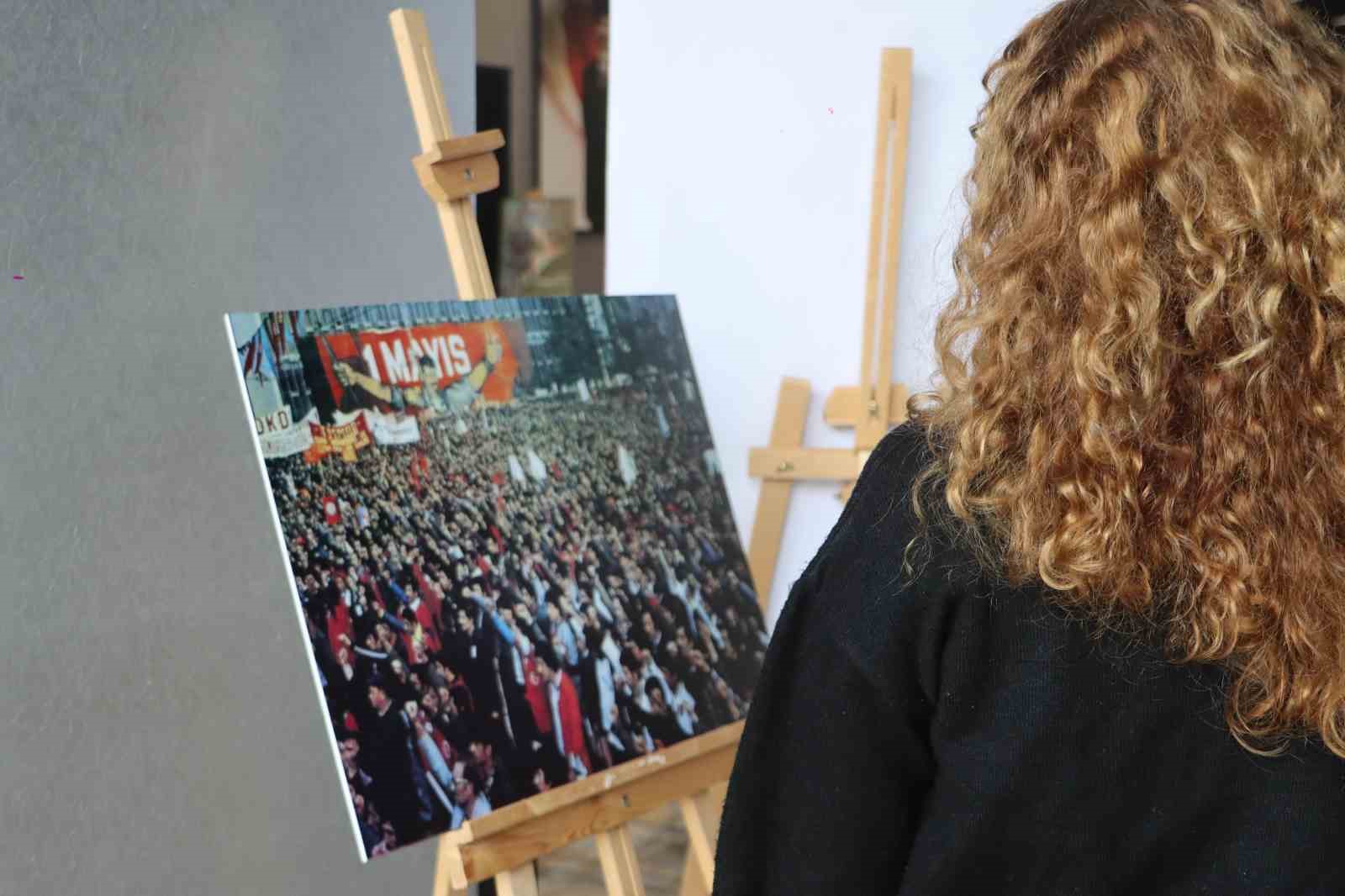 Maltepe&rsquo;de 1 Mayıs afişleri sergisi a&ccedil;ıldı
