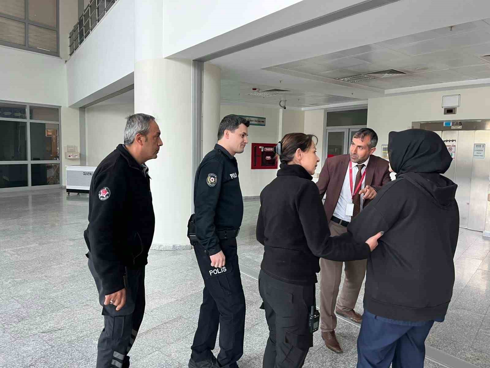 Polatlı Duatepe Devlet Hastanesi&rsquo;nde "Pembe Kod" tatbikatı yapıldı
