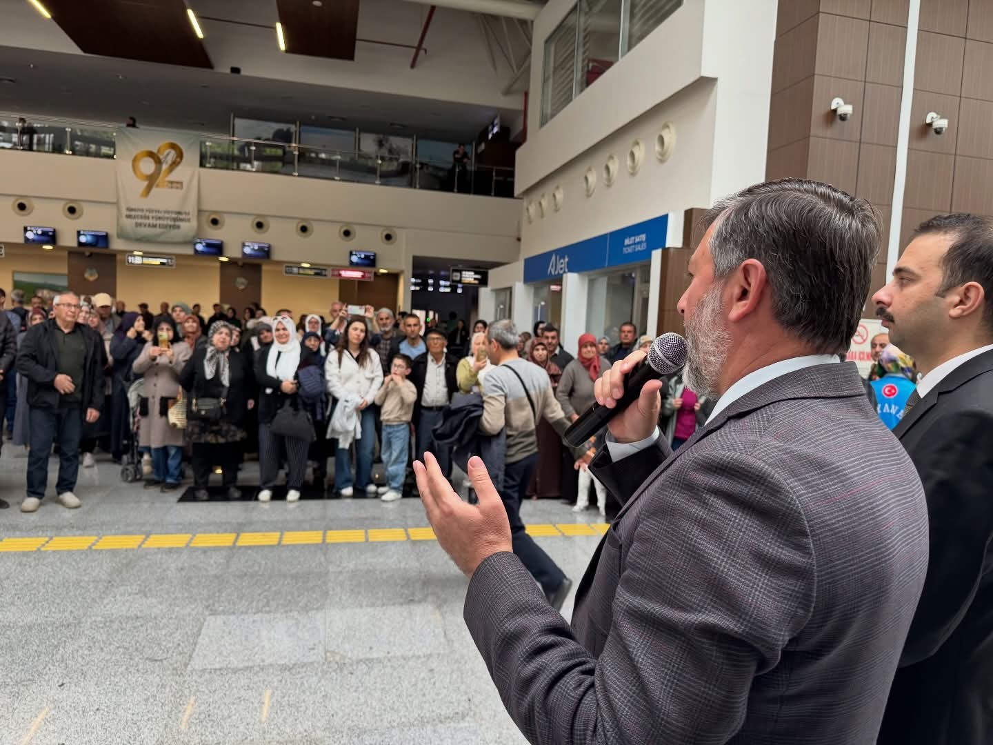 Hacı adayları Çanakkale’den kutsal topraklara uğurlandı