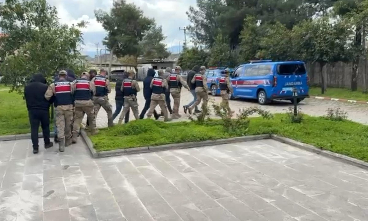 Şırnak’ta jandarmadan uyuşturucu operasyonu: 99 gözaltı