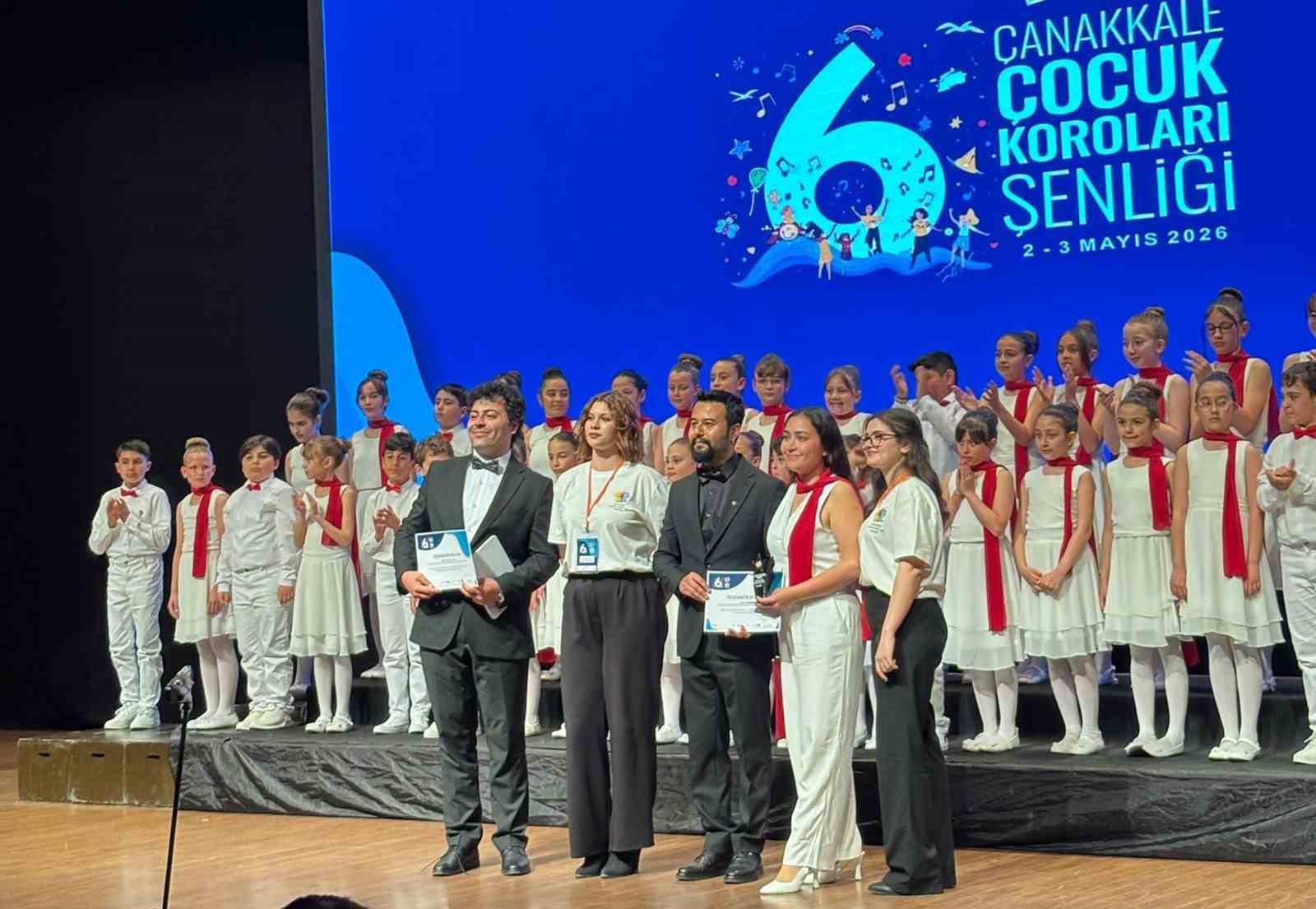 Muğlalı minik seslerden &Ccedil;anakkale&rsquo;de b&uuml;y&uuml;k başarı
