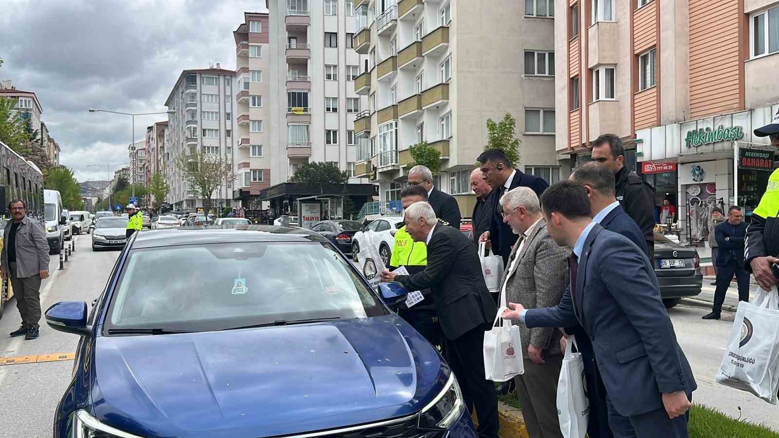 Çorum’da Trafik Haftası’nda öğrencilerle farkındalık oluşturuldu