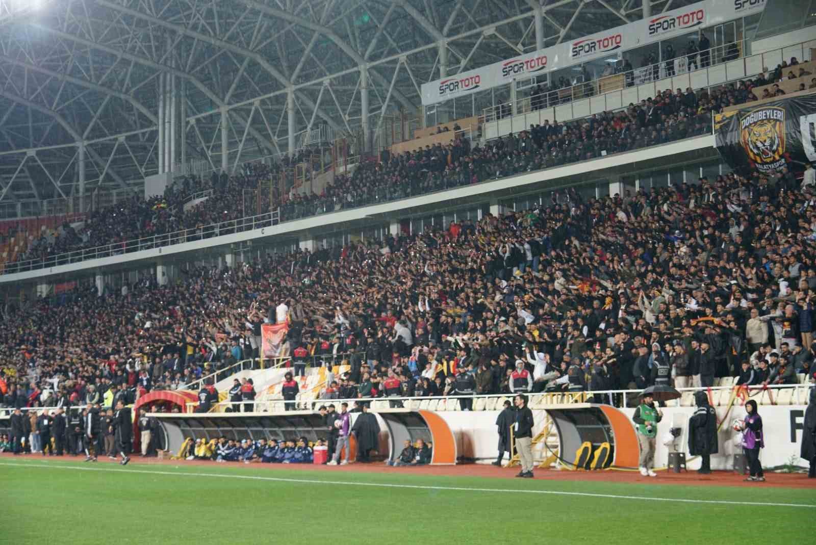 Yeşilyurtspor Teknik Direkt&ouml;r&uuml; Yıldırım, sahaya &ccedil;ıkamayacak
