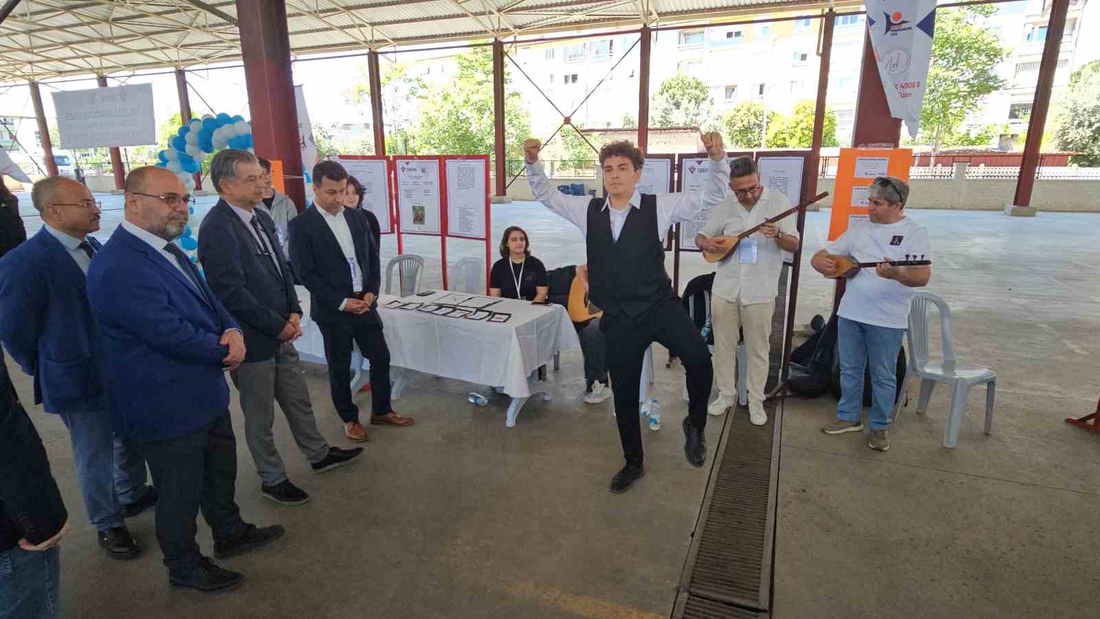 Nazilli&rsquo;de bilim fuarında &ouml;ğrenciler projelerini sergilendi
