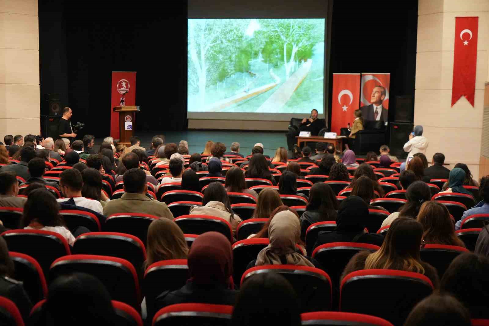 Geleceğin mimarisi OM&Uuml;&rsquo;de masaya yatırıldı
