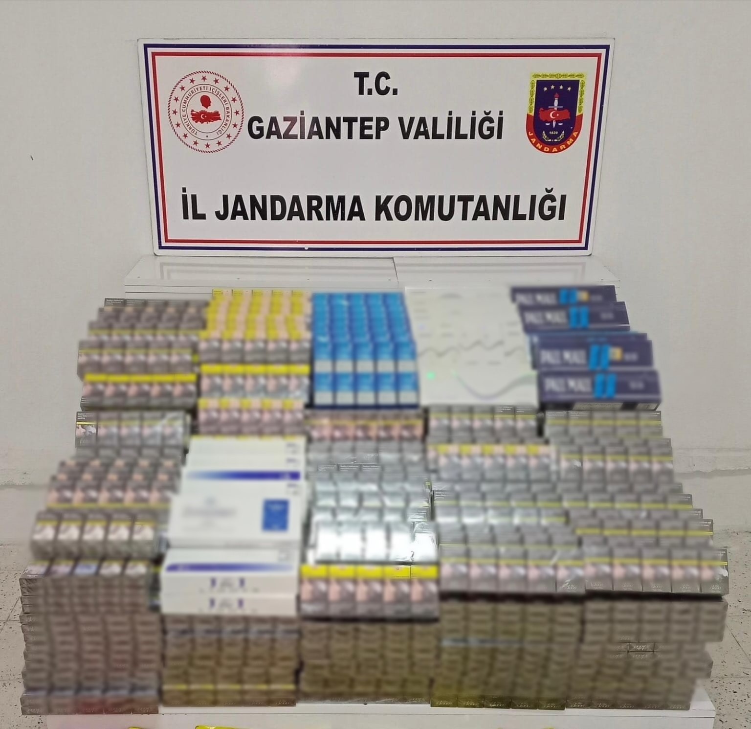Gaziantep&rsquo;te ka&ccedil;ak&ccedil;ılık operasyonu: 5 g&ouml;zaltı
