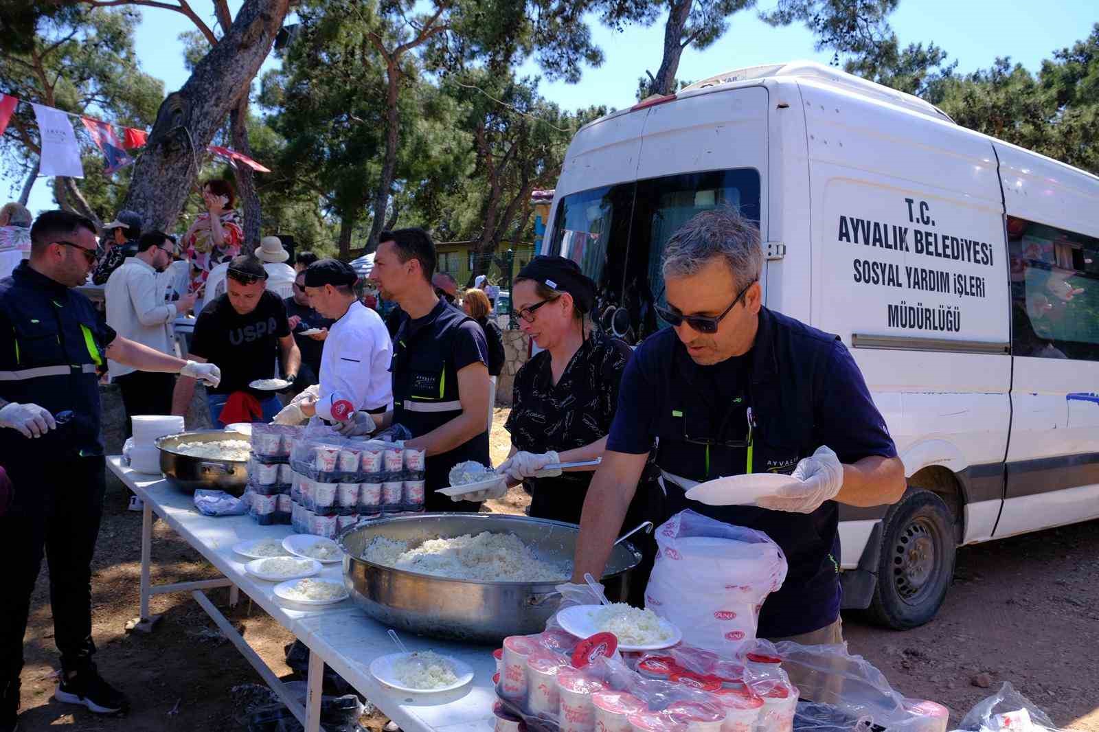 Ayvalık&rsquo;ta Hıdırellez coşkusu yaşandı
