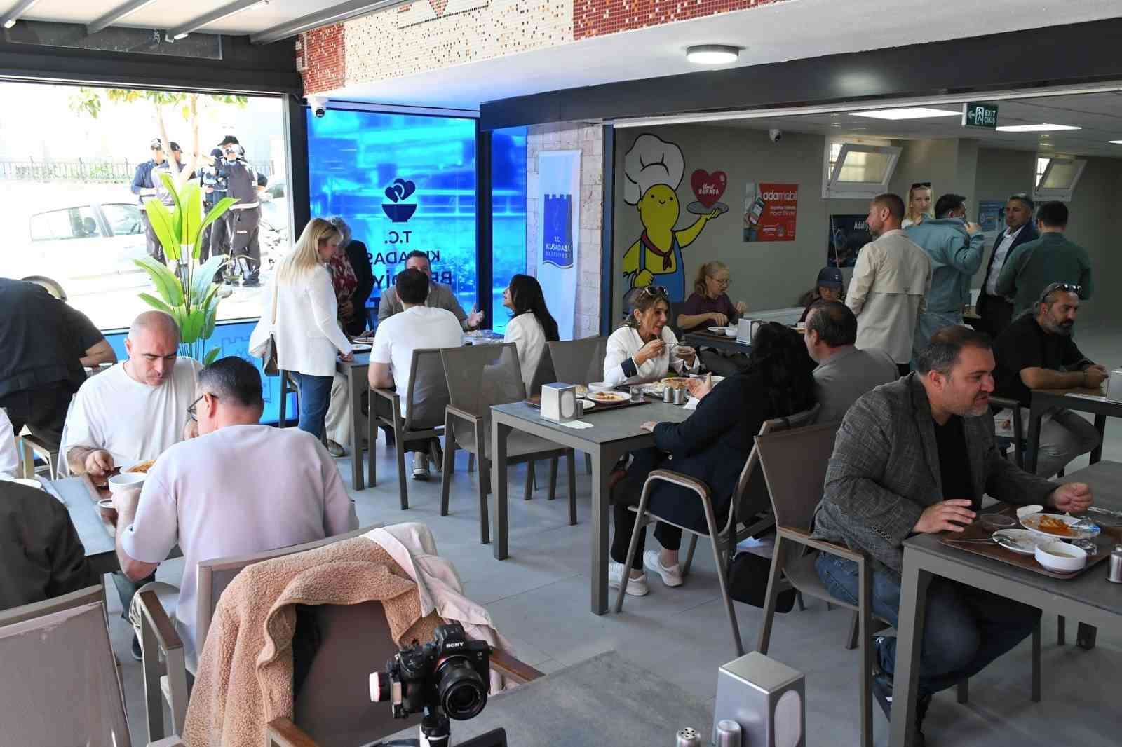 Kuşadası&rsquo;nda Kent Lokantası hizmete a&ccedil;ıldı
