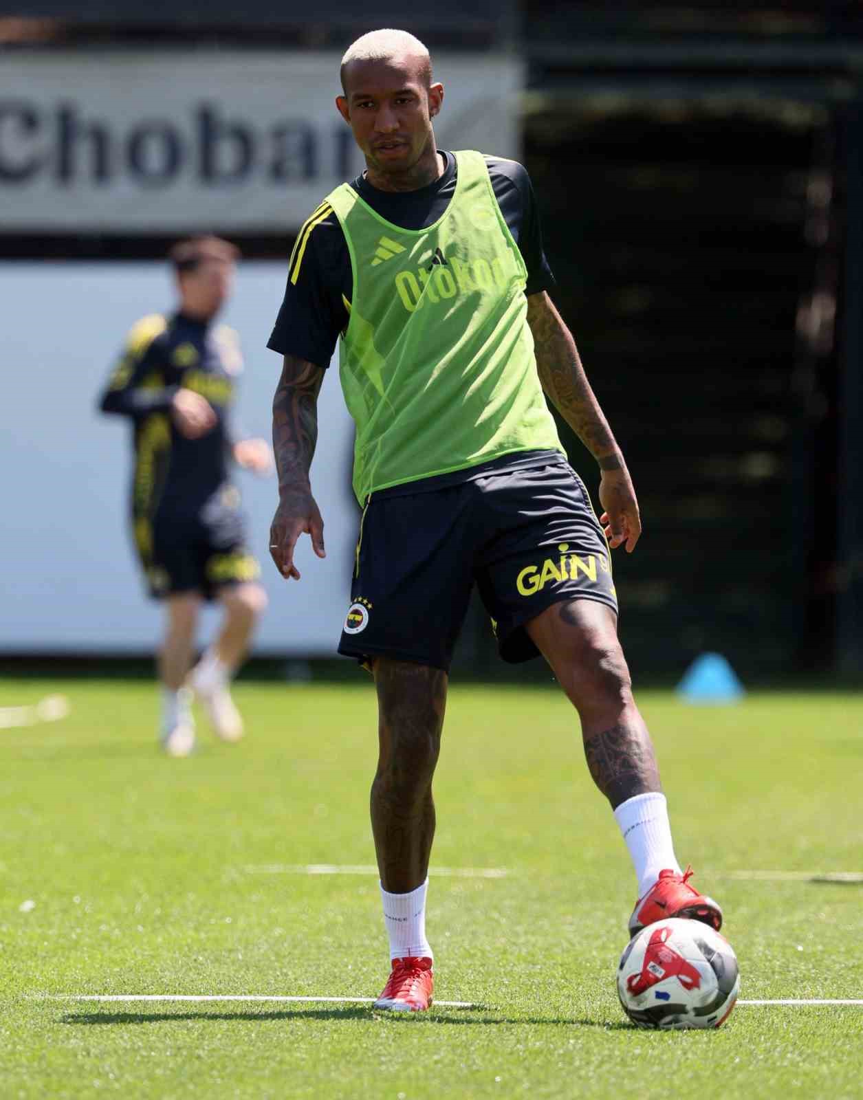 Fenerbah&ccedil;e, Konyaspor ma&ccedil;ı hazırlıklarını s&uuml;rd&uuml;rd&uuml;
