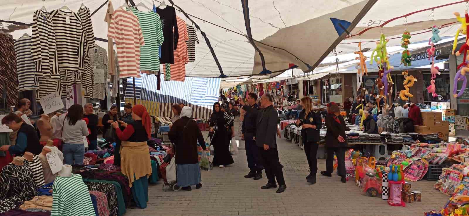 Yatağan Kaymakamı İlhan esnaf ve vatandaşlarla bir araya geldi
