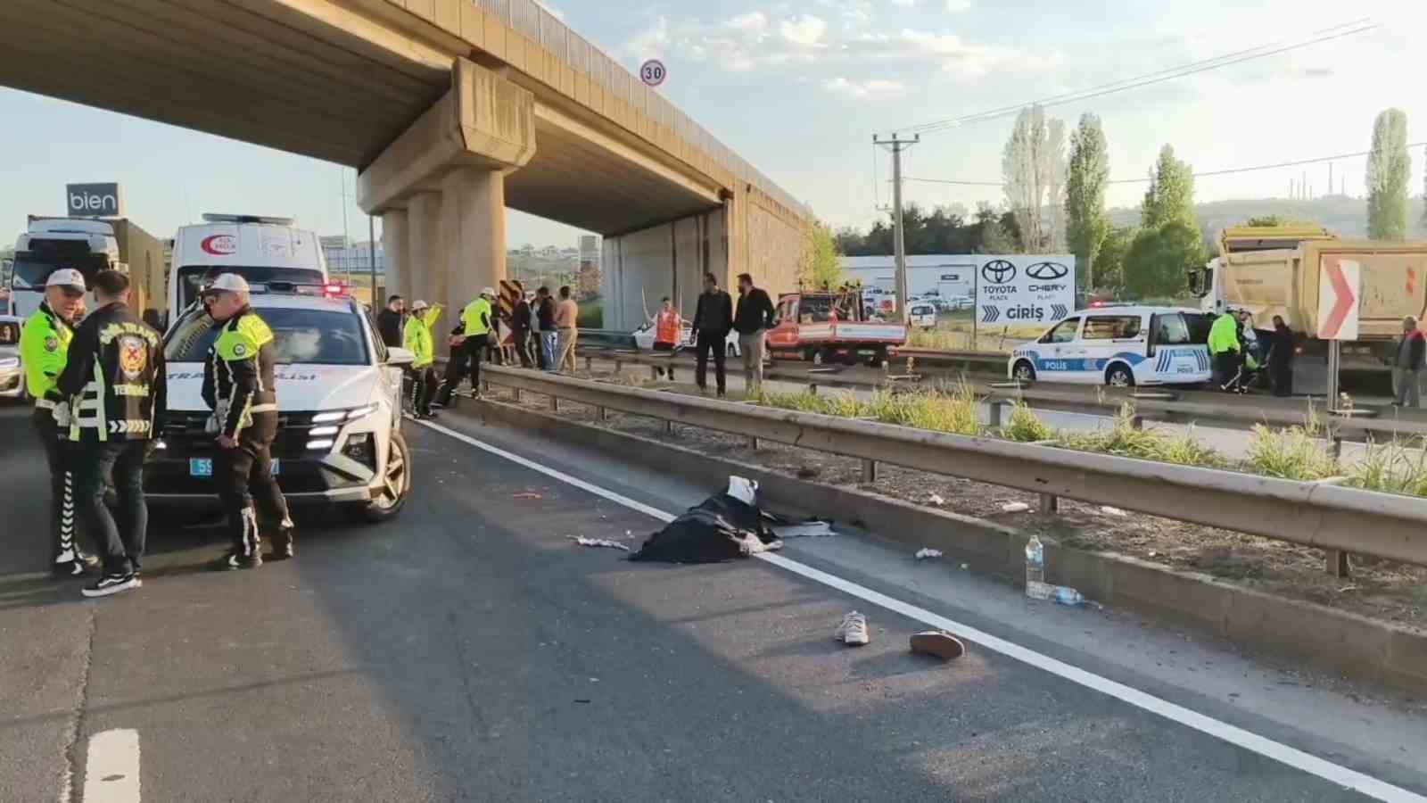 Tekirdağ’da motosiklet kazası: 17 yaşındaki genç kız hayatını kaybetti
