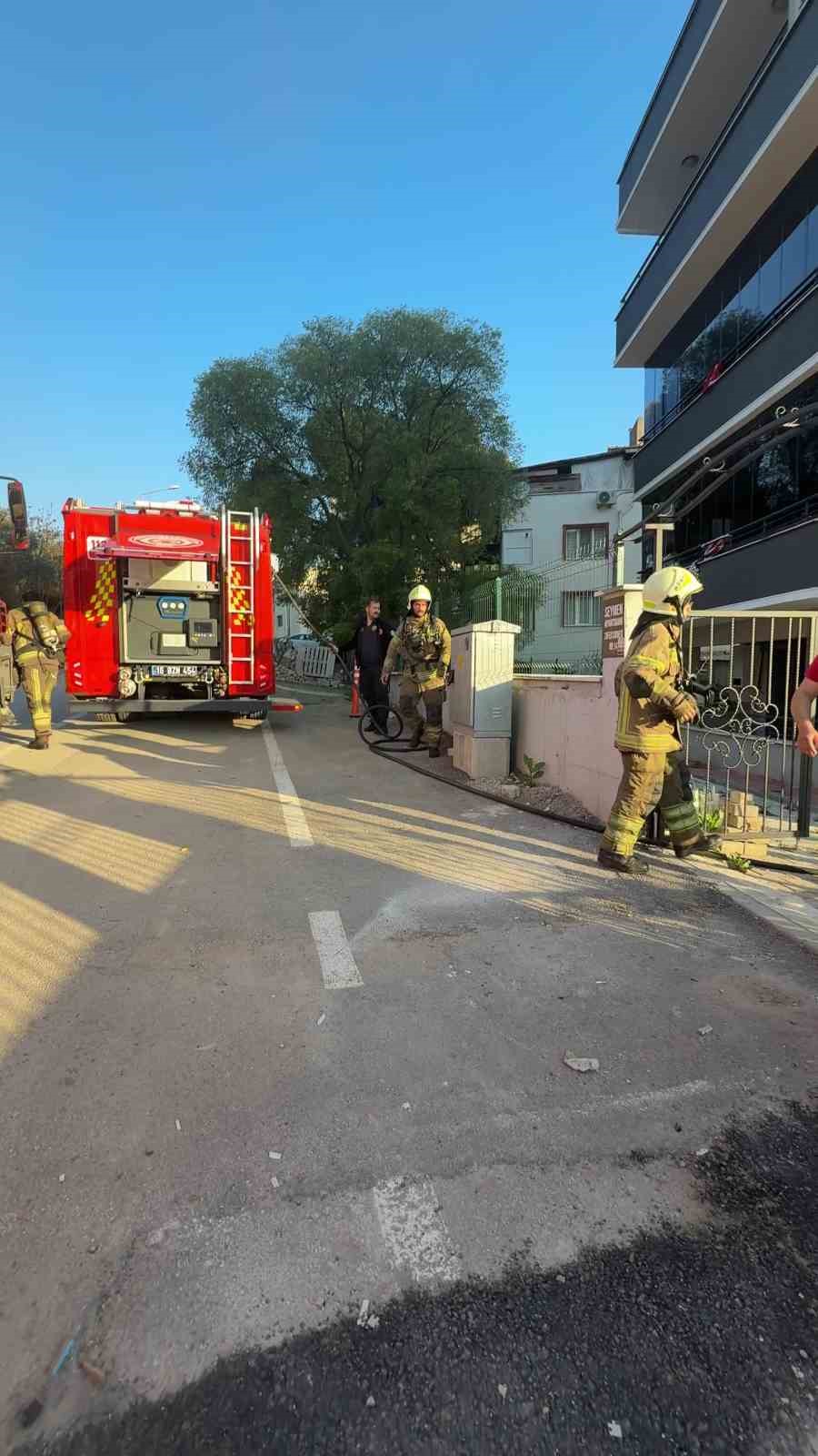 Bursa&rsquo;da dubleks dairede korkutan yangın
