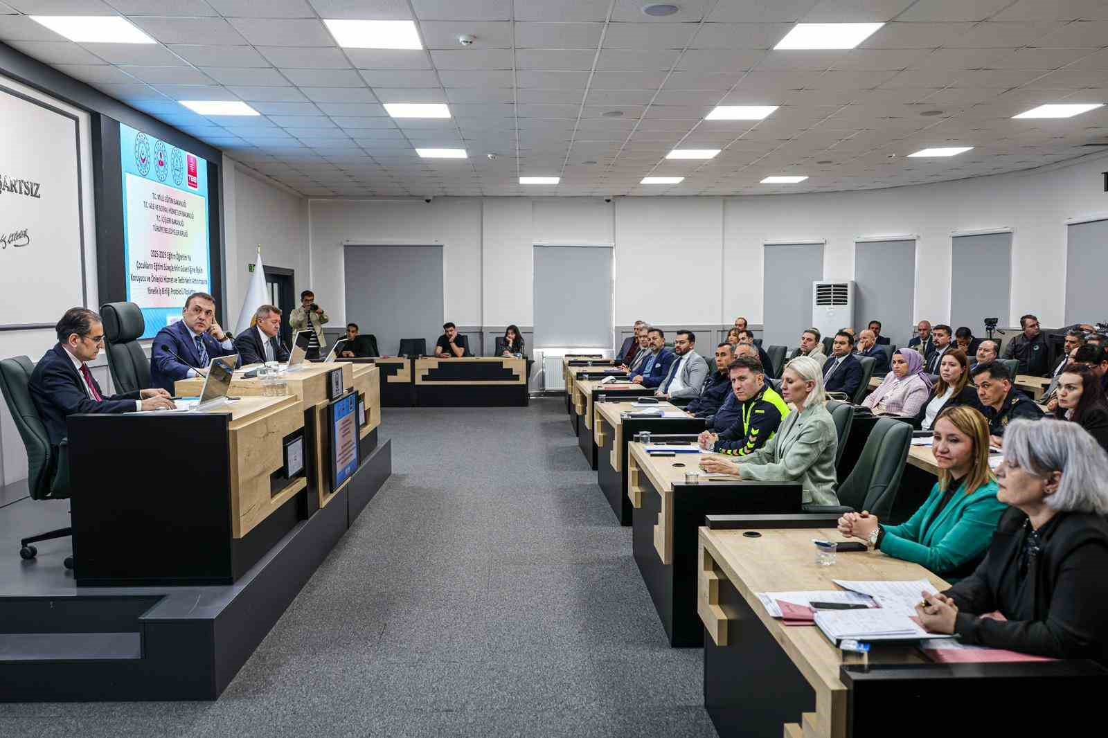 Bilecik&rsquo;te okul g&uuml;venliği masaya yatırıldı
