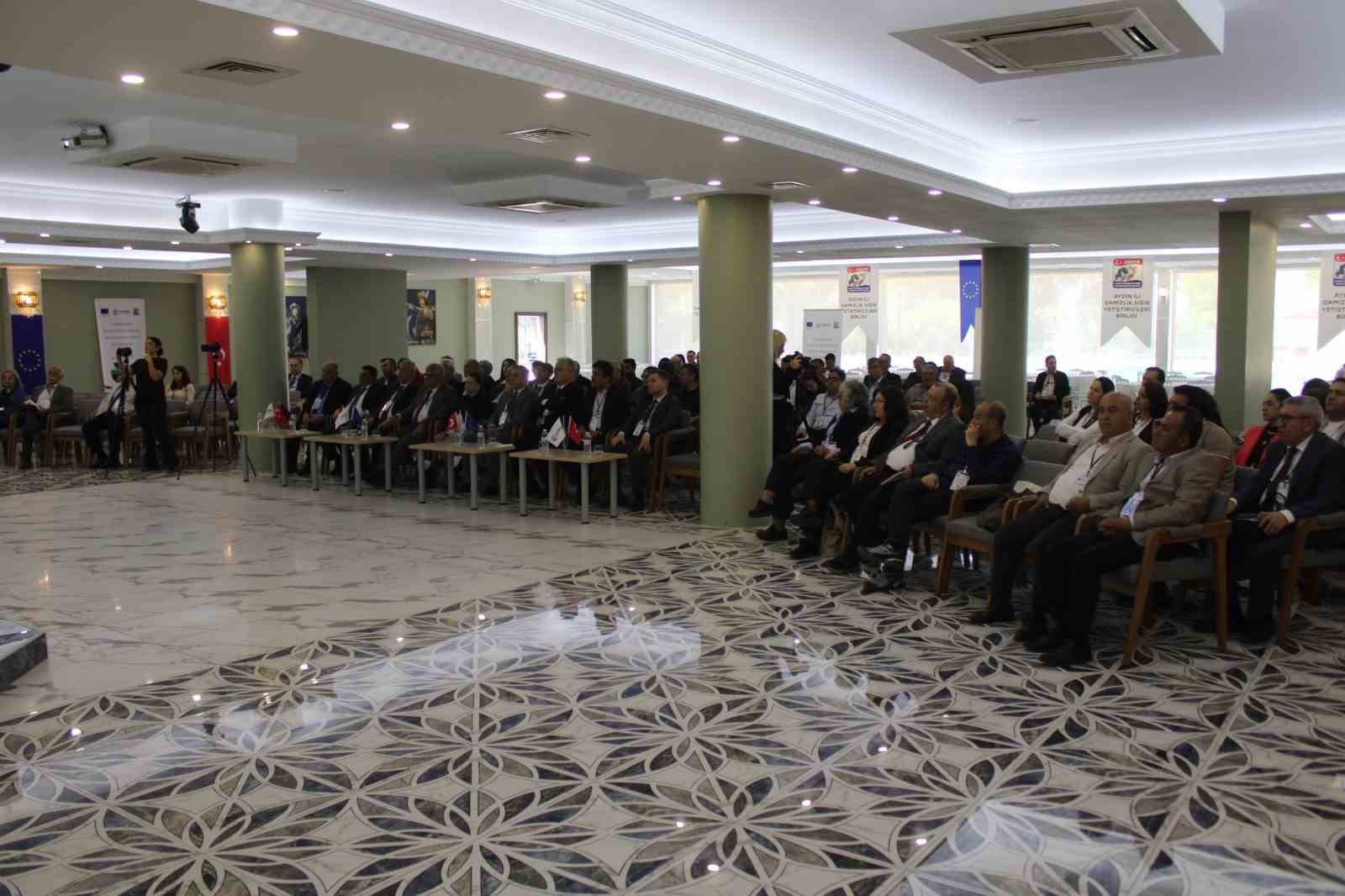 S&uuml;t &uuml;reticileri i&ccedil;in iklimle uyumlu yol haritası &ccedil;izildi
