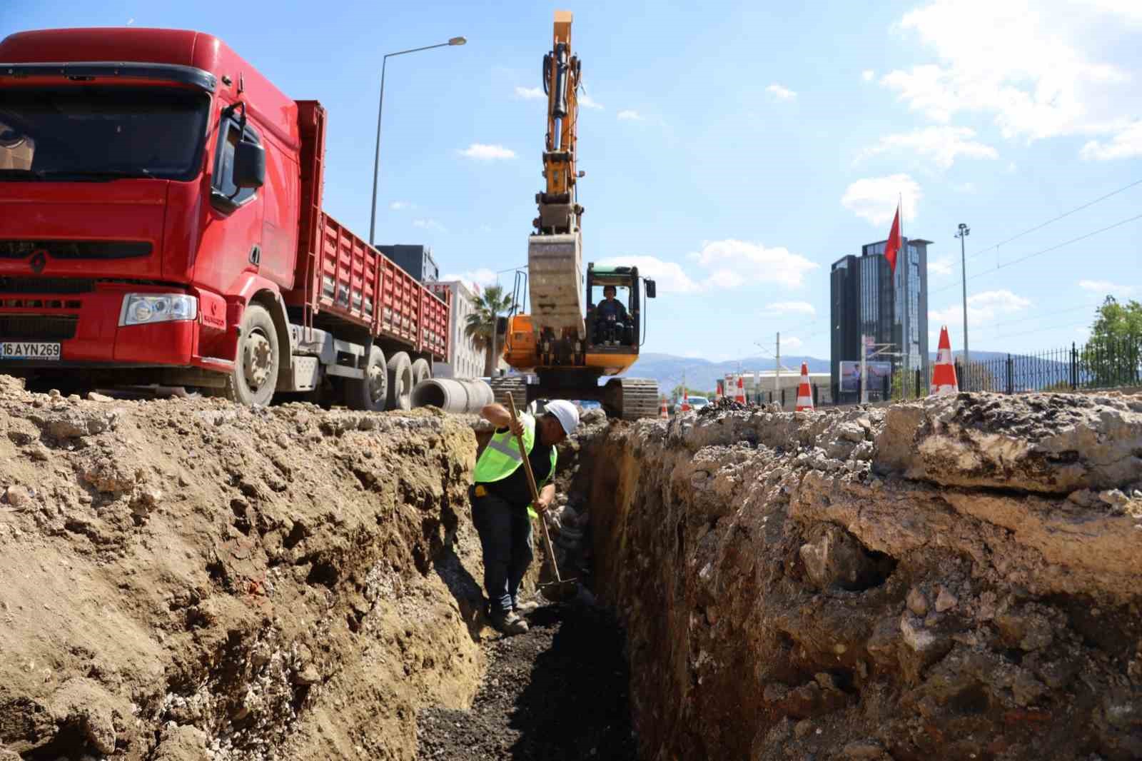 B&uuml;y&uuml;kşehir Bursa&rsquo;nın yeni yerleşimlerinde altyapıyı g&uuml;&ccedil;lendiriyor

