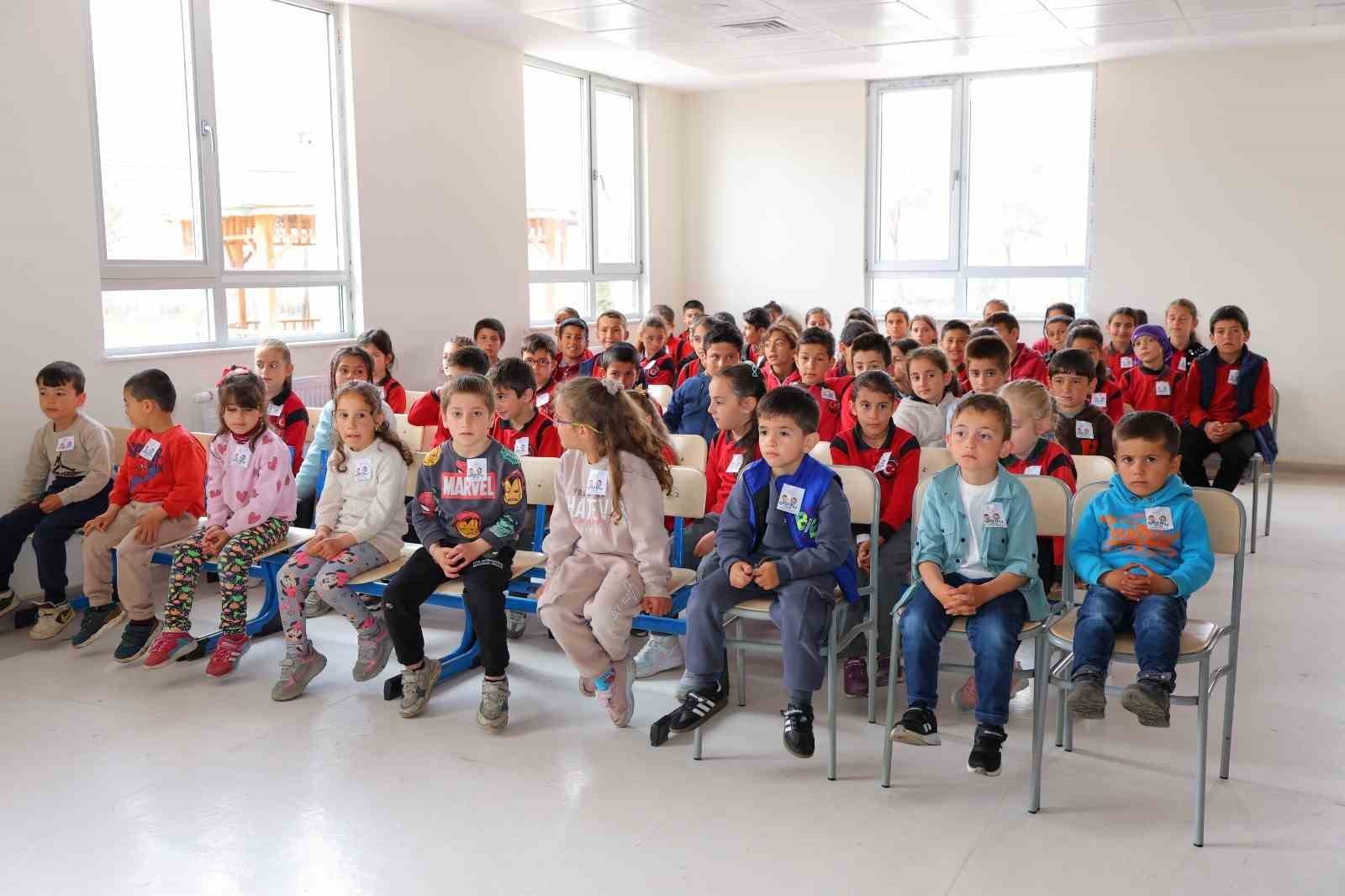 Bayburt&rsquo;ta &ouml;ğrencilere "Sağlıklı &Ccedil;ocuk, Sağlıklı Gelecek" eğitimi verildi
