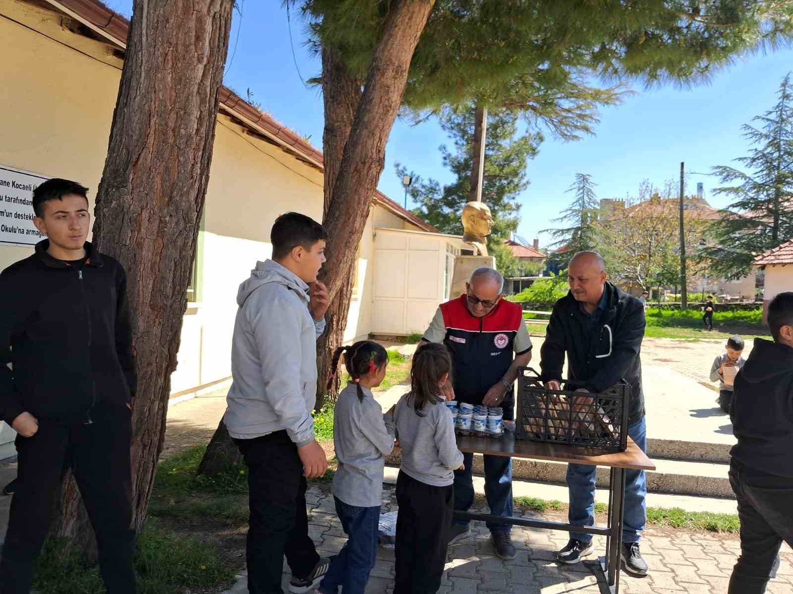 Eğirdir&rsquo;de &ouml;ğrencilere su tasarrufu ve gıda g&uuml;venliği eğitimi verildi
