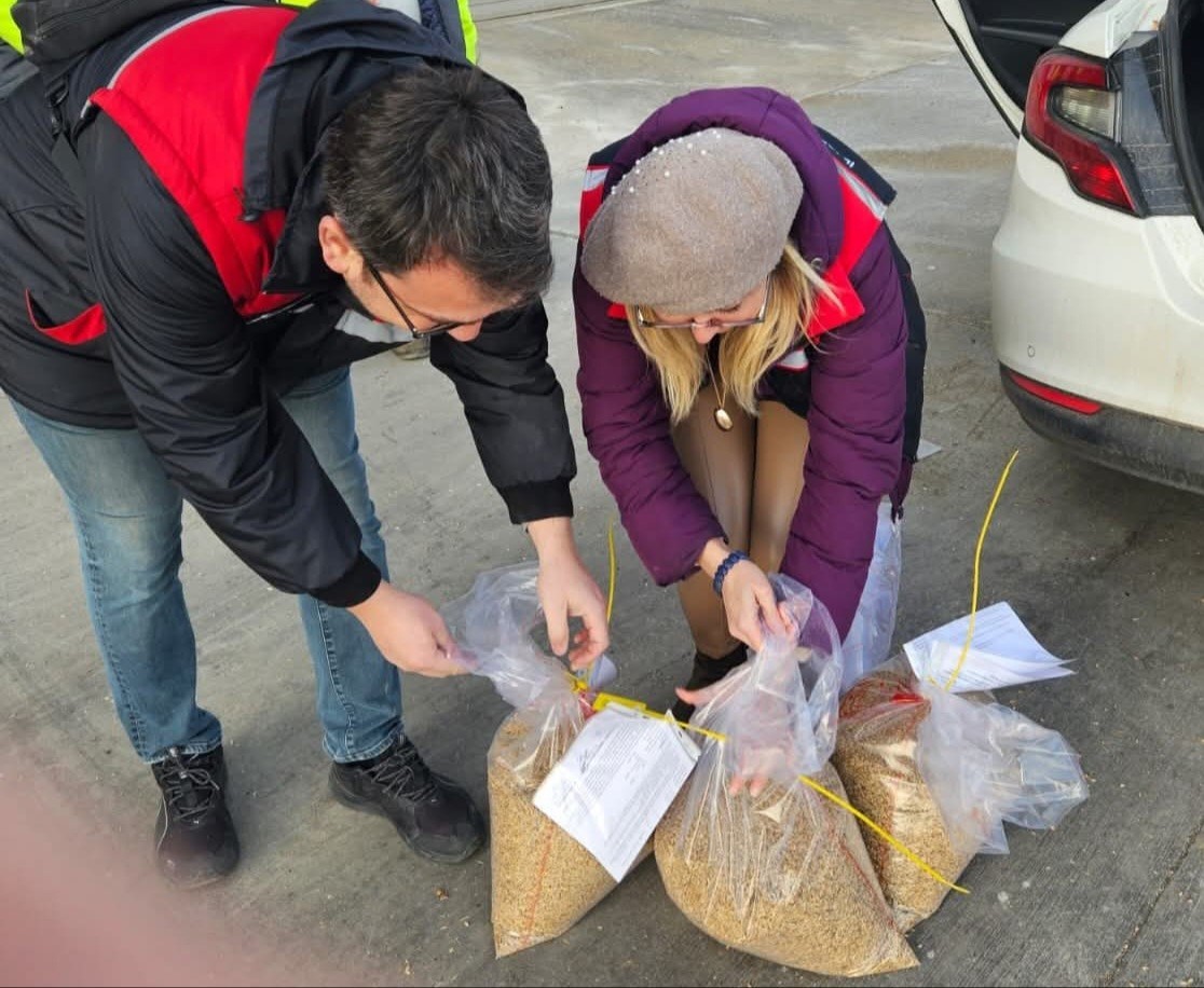 Tekirdağ&rsquo;da yem &uuml;reticilerine eş zamanlı denetim
