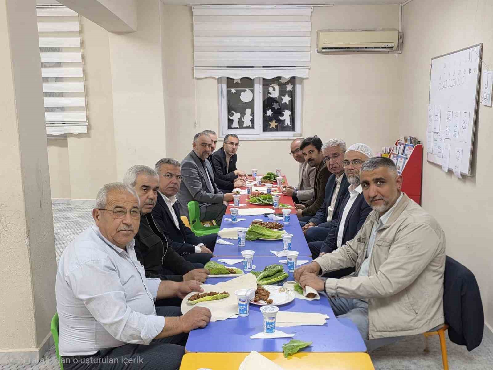 K&ouml;şk&rsquo;te gen&ccedil;lik buluşması
