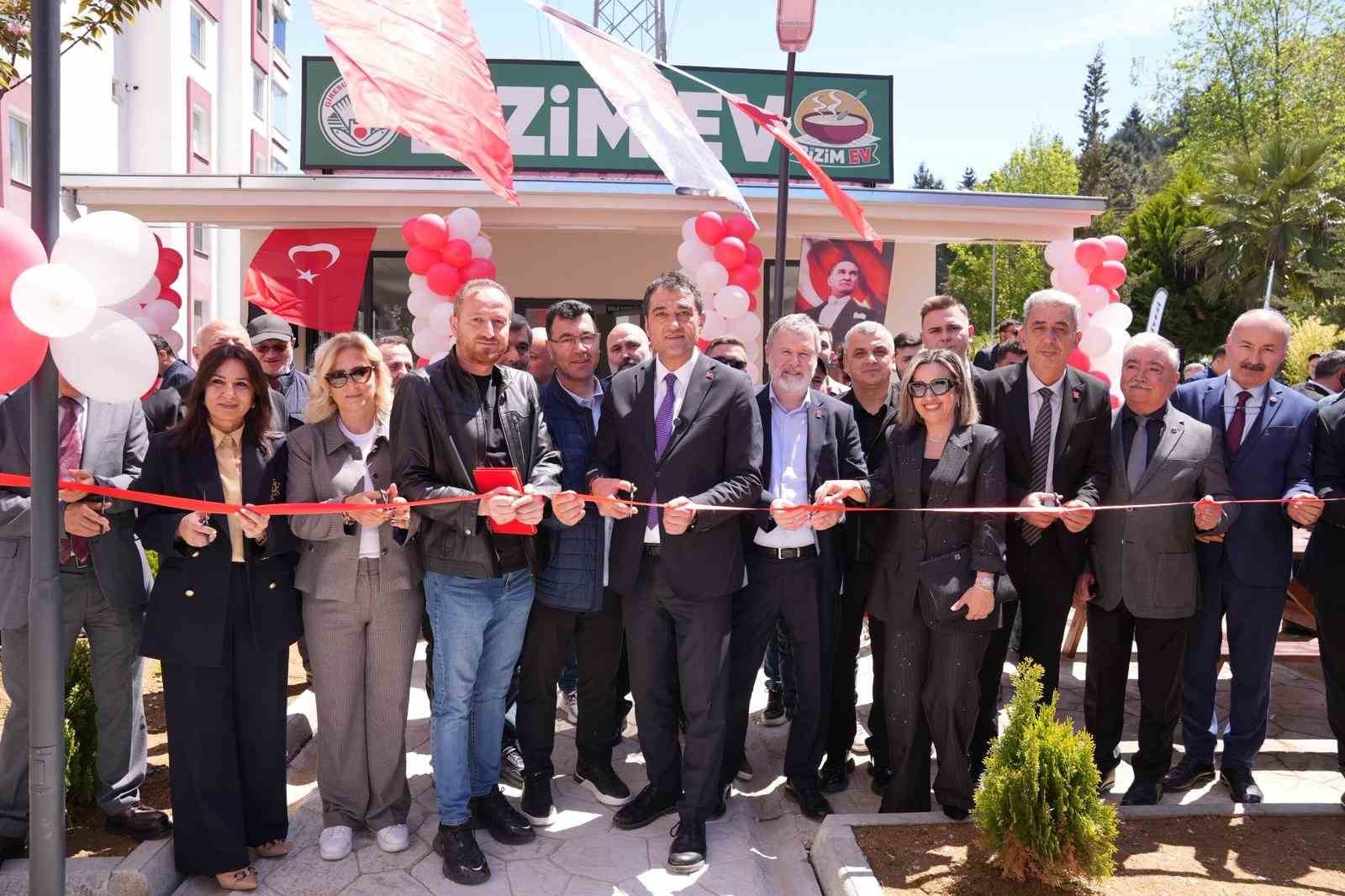 Giresun Belediyesi&rsquo;nden &ouml;ğrencilere sıcak destek
