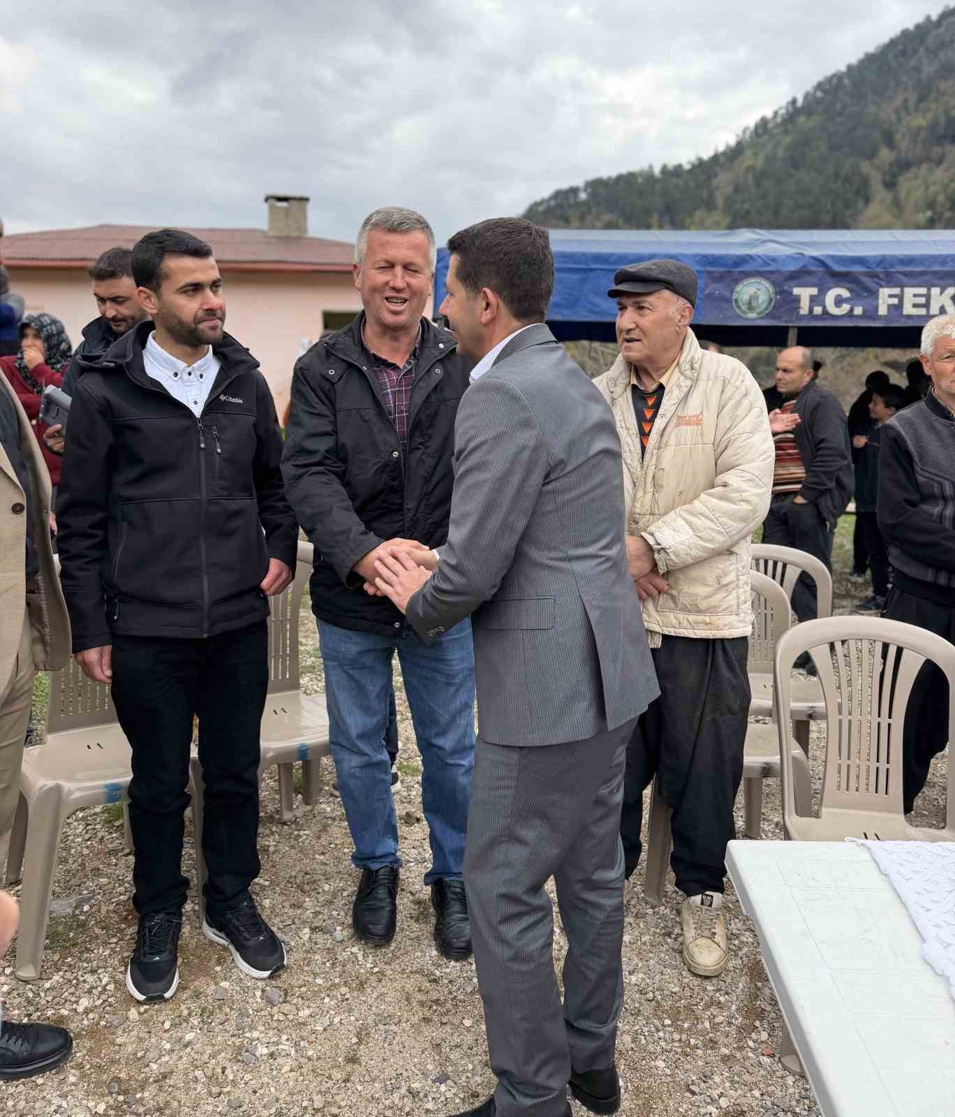 Feke&rsquo;de geleneksel Hıdırellez şenliği d&uuml;zenlendi
