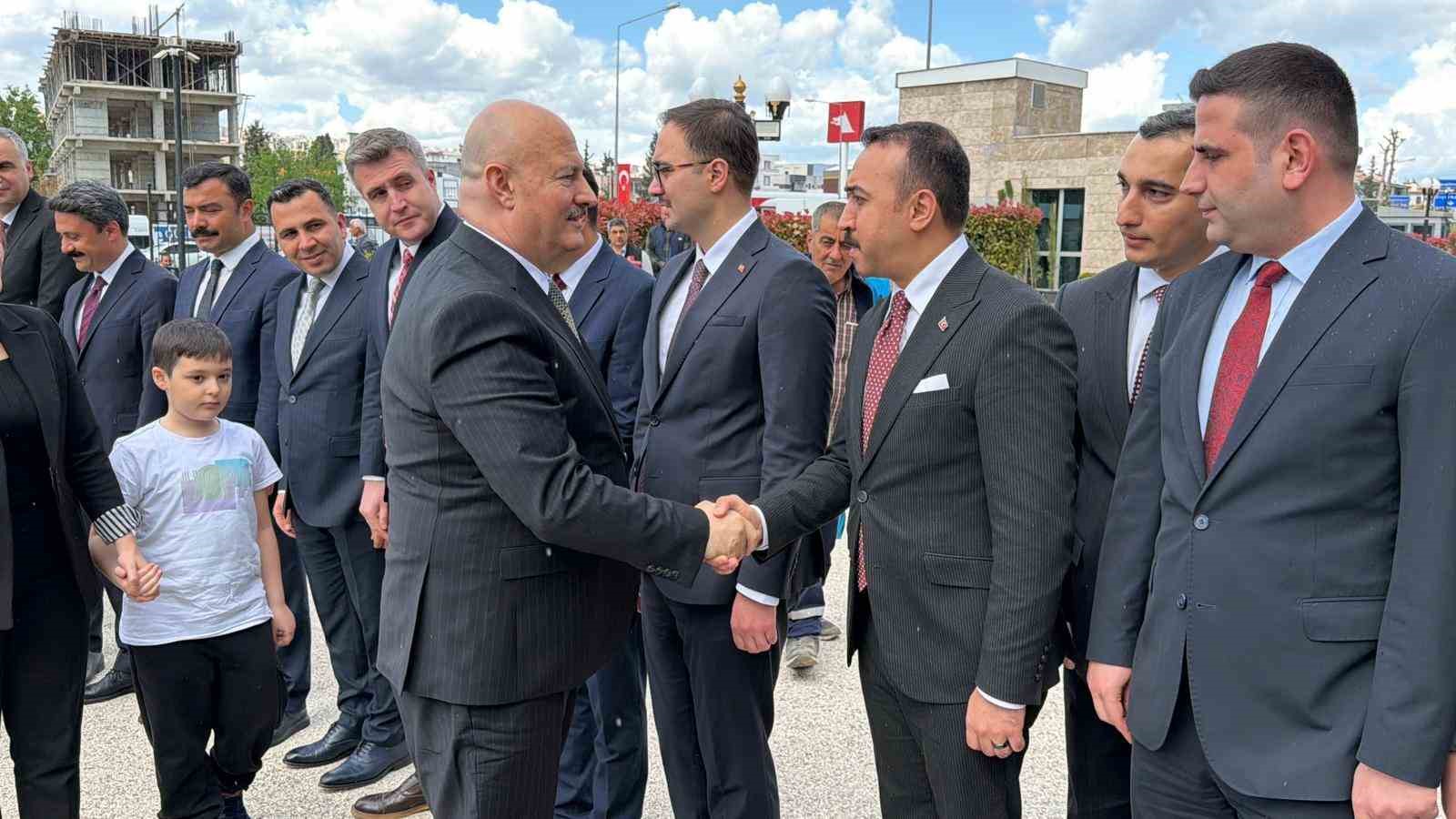 Adıyaman Valisi Abdullah K&uuml;&ccedil;&uuml;k g&ouml;reve başladı
