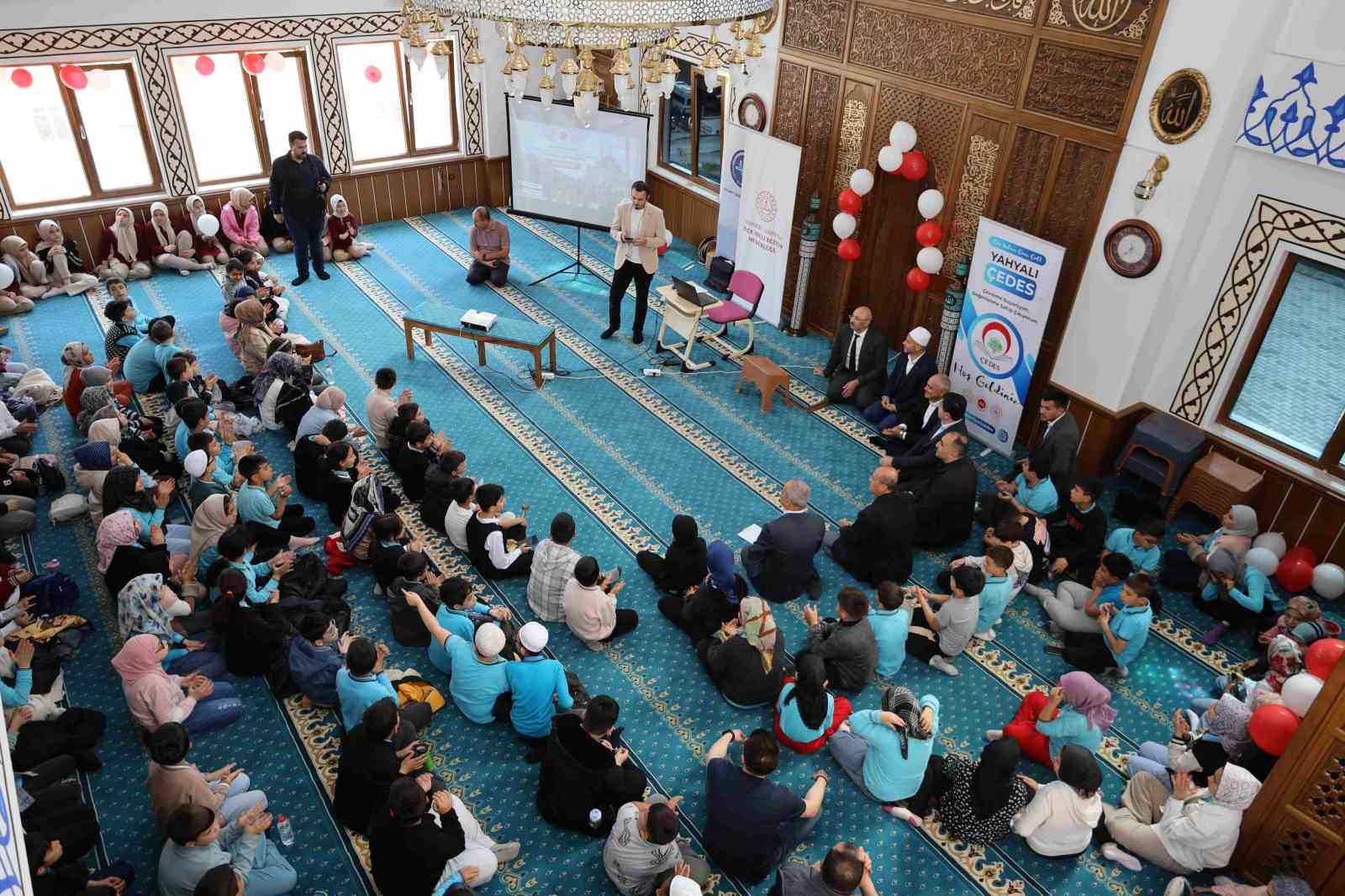Yahyalı&rsquo;da değerler buluşması: &Ccedil;EDES Yıl Sonu Şenliği coşkuyla kutlandı
