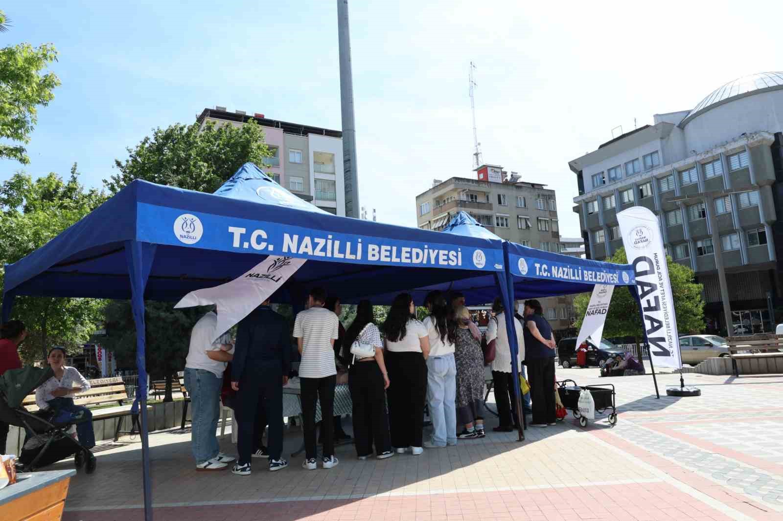 NAFAD standına vatandaşlar ilgi g&ouml;sterdi
