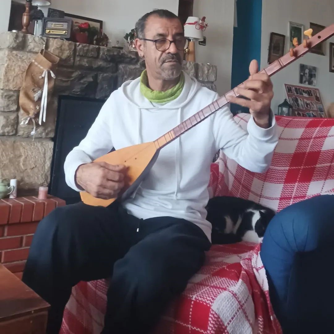 Bodrum&rsquo;da Barış Man&ccedil;o&rsquo;nun sahne arkadaşı t&uuml;fekle vurulmuş halde bulundu
