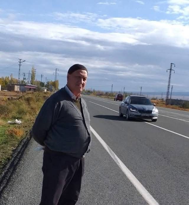 Iğdır&rsquo;da otomobilin &ccedil;arptığı motosiklet s&uuml;r&uuml;c&uuml;s&uuml; hayatını kaybetti
